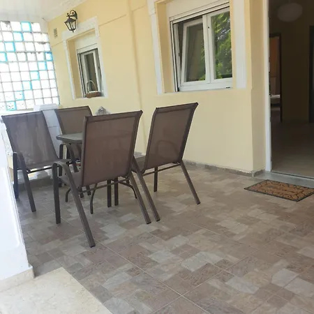Plaza Apartments Nea Vrasna Exterior photo