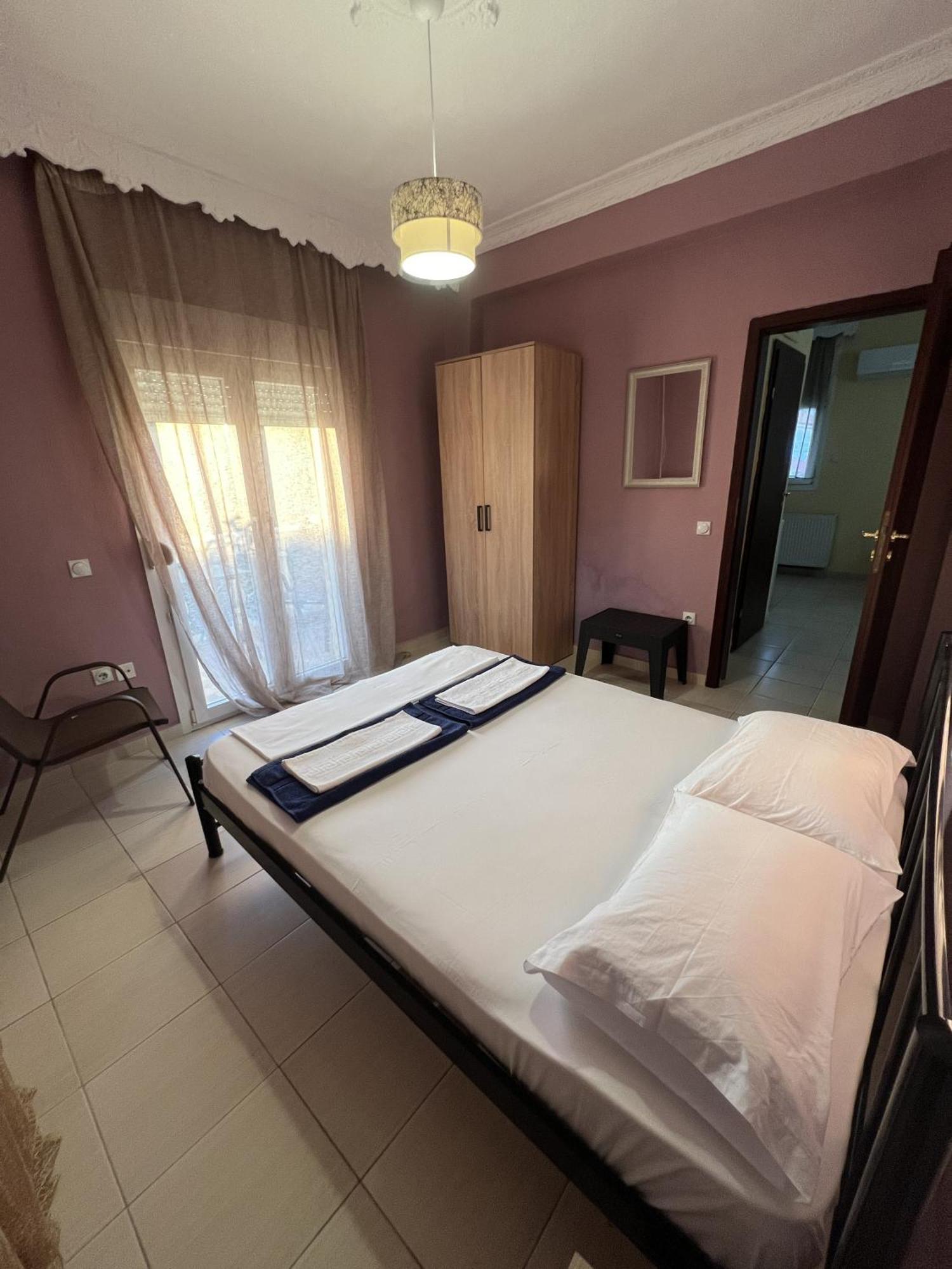 Plaza Apartment Nea Vrasna